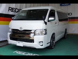 TOYOTA@WAXG[X@200n@5^@~h[t@i2018Nj@Ɂ@RECAROiJj@SR-7F@Lassic@BK@A/R^Cv@~2r@
