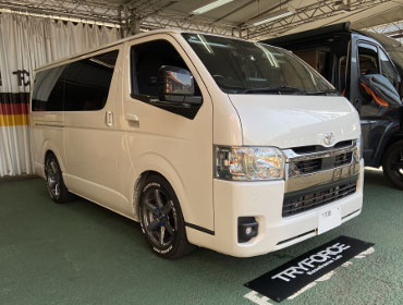 TOYOTA@nCG[X@GDH201Vi2024Nj@Ɂ@RECAROiJj@LX-F@TR@NN@~E@