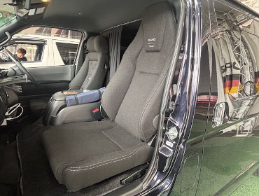 TOYOTA@nCG[X@GDH206Vi2025Nj@Ɂ@RECAROiJj@GShMV@BK@@LX-F@TR NN@