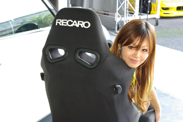 RECARO@iJj@x[Xt[T[rX@Ly[